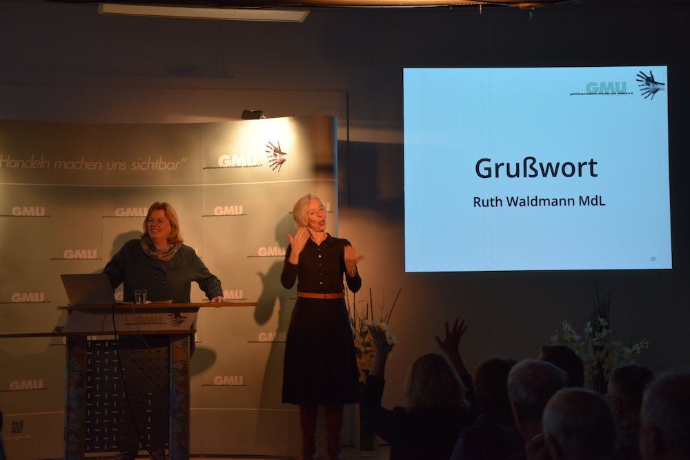 Grußwort durch Ruth Waldmann